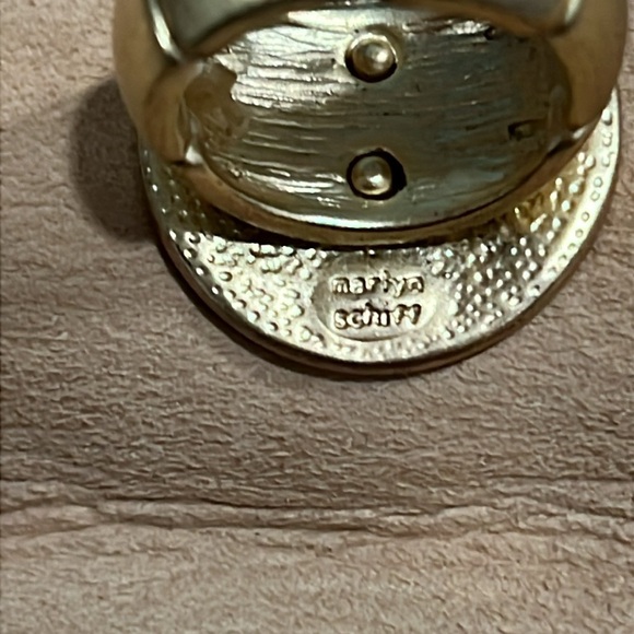 Marlyn Schiff Expandable Ring - Picture 5 of 5